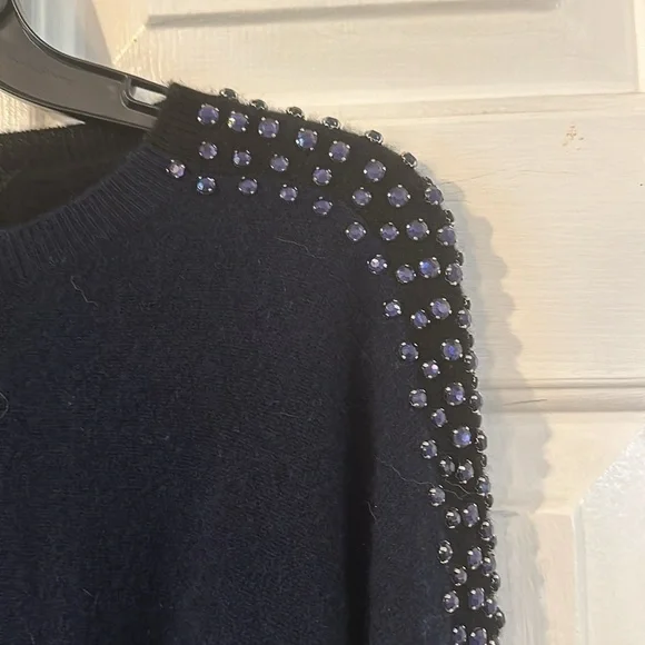 Women’s Neiman Marcus Cashmere Blue & Black Rhinestone Embellished Sweater Sz M - Picture 3 of 6